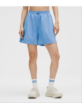 Women's Lululemon Blue Pace Rival High-Rise Athletic Shorts Size 8